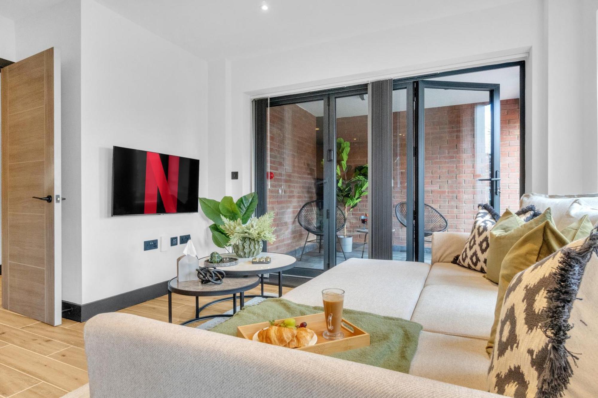 Homely - North London Luxury *