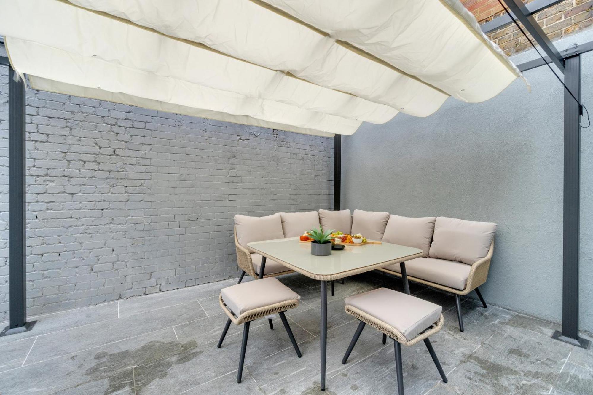 Homely - North London Luxury Apartment *